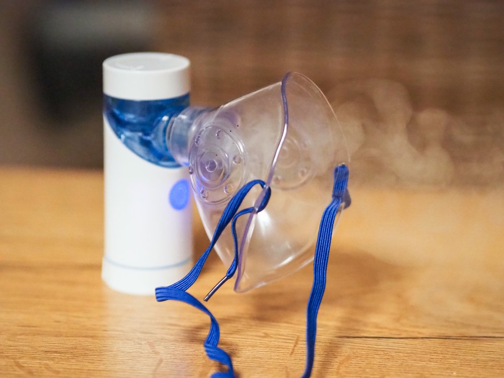 Inhalator mit Maske